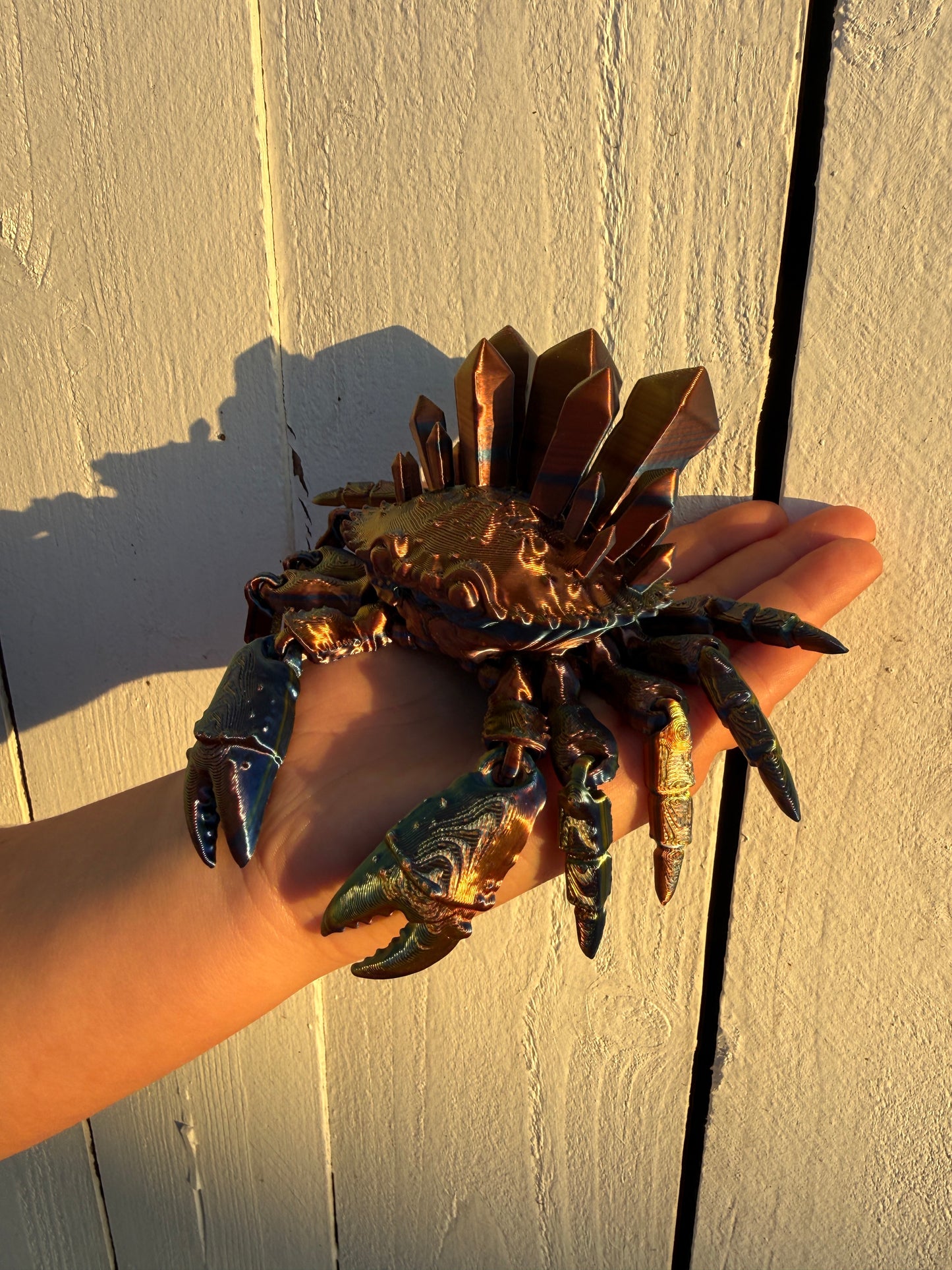 Rainbow crystal crab 3D print side view showing crystal cluster